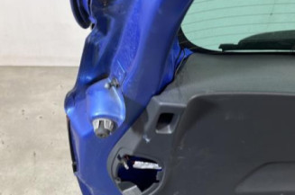 Malle/Hayon arriere RENAULT CLIO 4