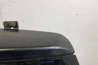 Malle/Hayon arriere PEUGEOT 5008 1