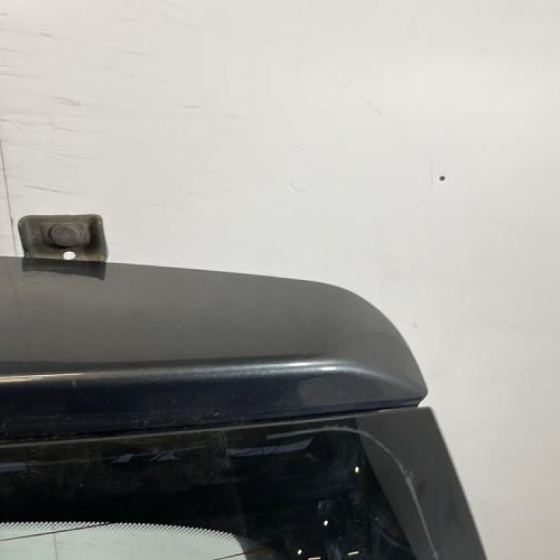 Malle/Hayon arriere PEUGEOT 5008 1 Photo n°3