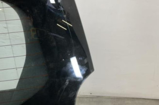 Malle/Hayon arriere PEUGEOT 5008 1