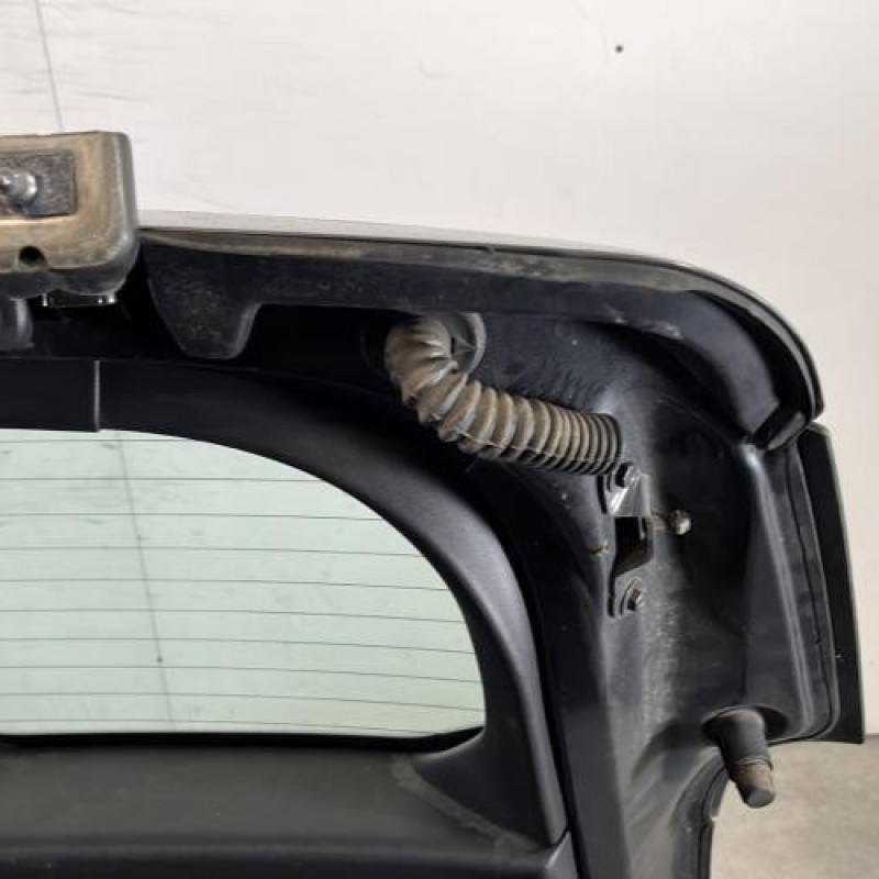 Malle/Hayon arriere PEUGEOT 5008 1 Photo n°9