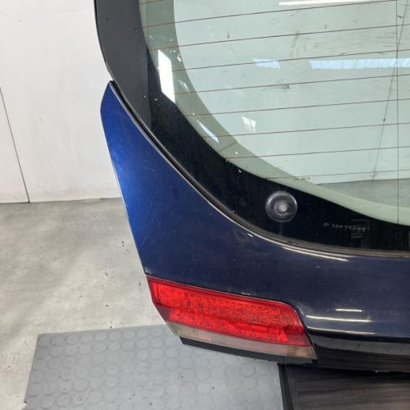 Malle/Hayon arriere RENAULT LAGUNA 3 Photo n°5