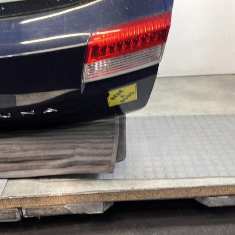 Malle/Hayon arriere RENAULT LAGUNA 3 Photo n°6