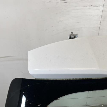 Malle/Hayon arriere PEUGEOT 208 1