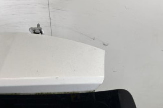 Malle/Hayon arriere PEUGEOT 208 1