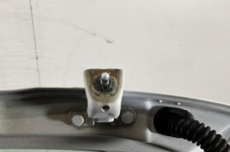 Malle/Hayon arriere PEUGEOT 208 1