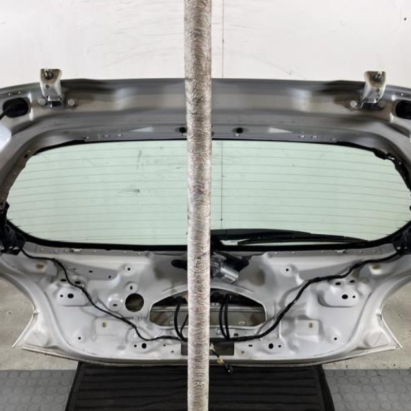 Malle/Hayon arriere PEUGEOT 208 1 Photo n°10