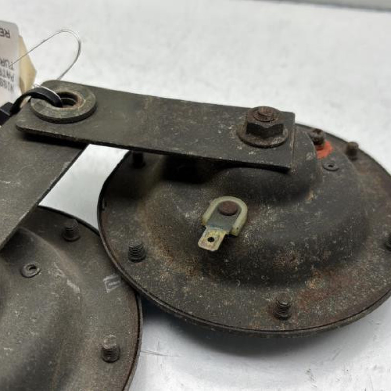 Avertisseur/Klaxon NISSAN PATROL 1 Photo n°5