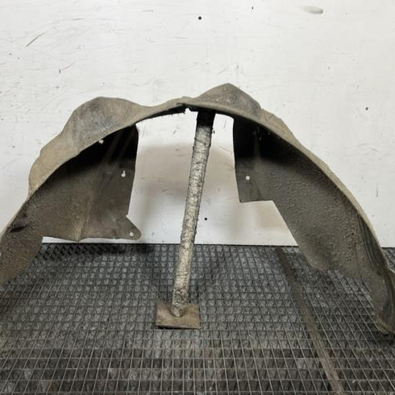 Pare boue arriere droit FORD KUGA 2 Photo n°1