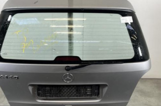 Malle/Hayon arriere MERCEDES CLASSE A 168 Photo n°1
