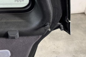 Malle/Hayon arriere MERCEDES CLASSE A 168