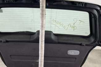 Malle/Hayon arriere MERCEDES CLASSE A 168