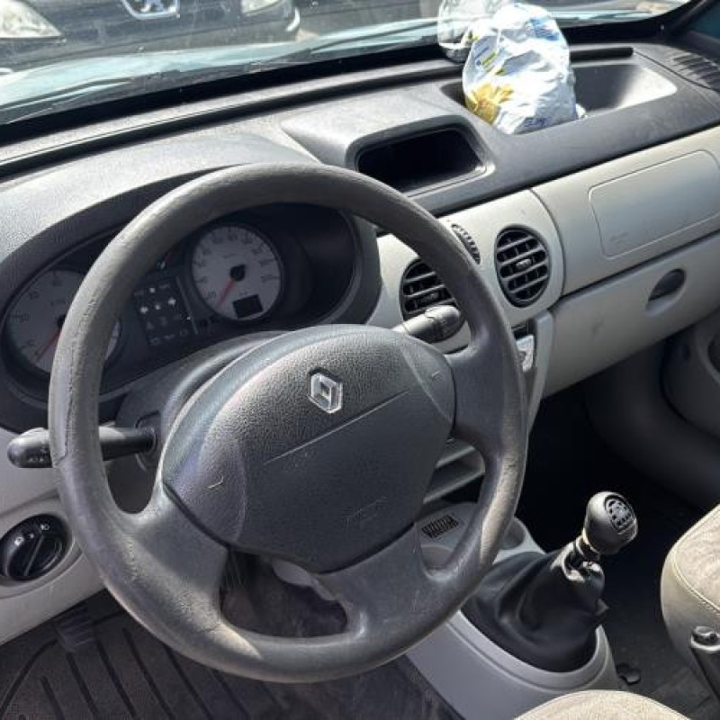 Pare choc avant RENAULT KANGOO 1 Photo n°19