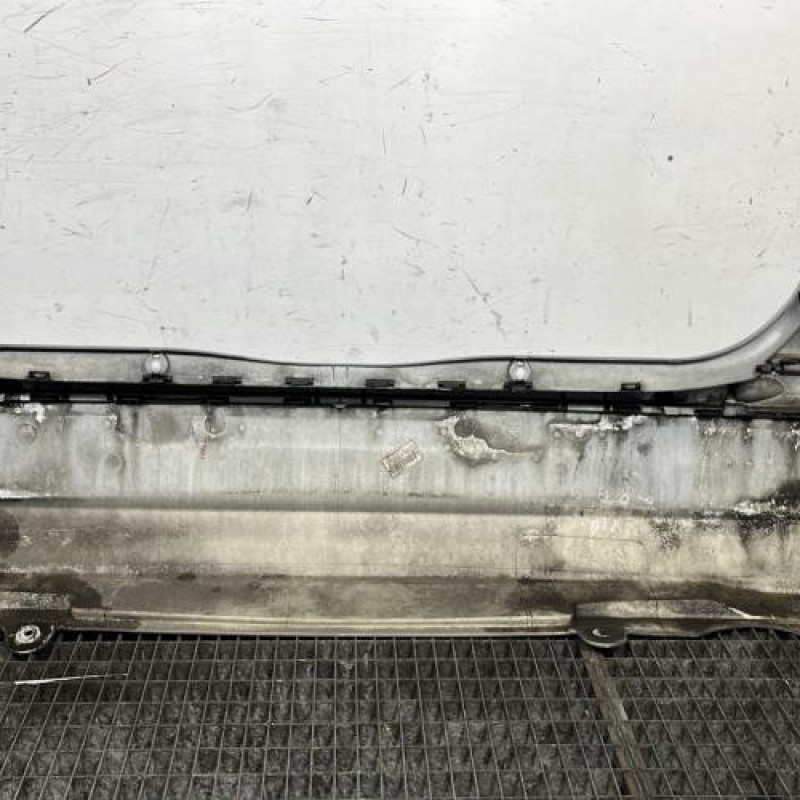 Pare choc arriere MERCEDES CLASSE A 168 Photo n°5