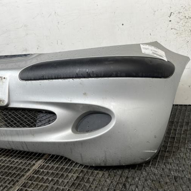 Pare choc avant MERCEDES CLASSE A 168 Photo n°3