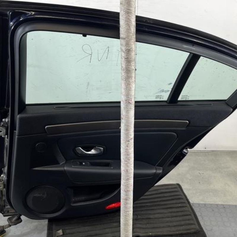 Porte arriere droit RENAULT LAGUNA 3 Photo n°6