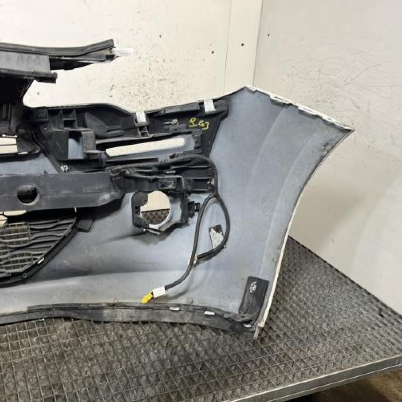 Pare choc avant CITROEN C3 2 Photo n°6