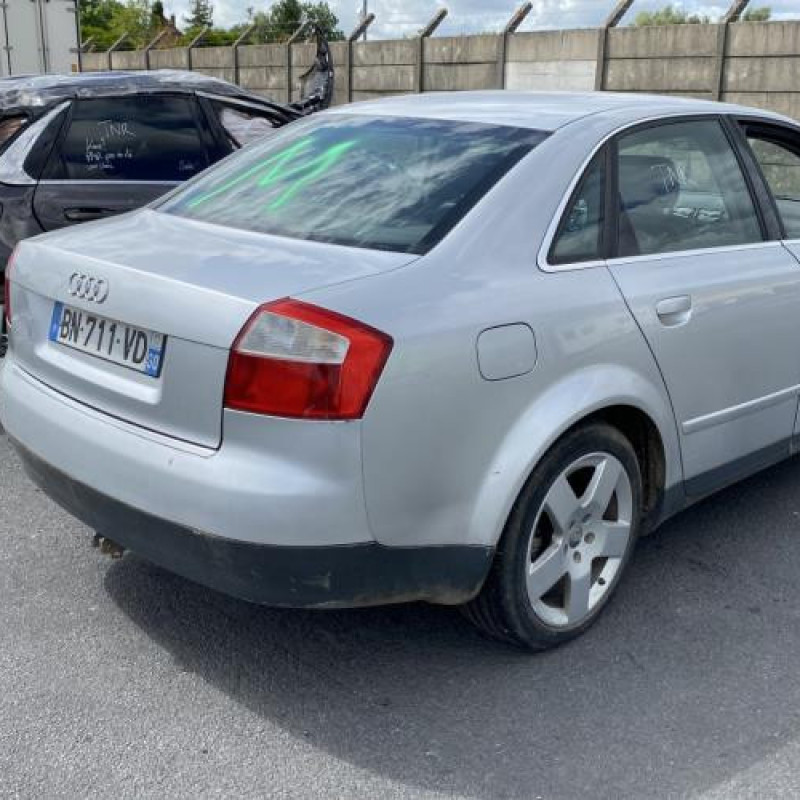 Porte arriere droit AUDI A4 2 Photo n°9