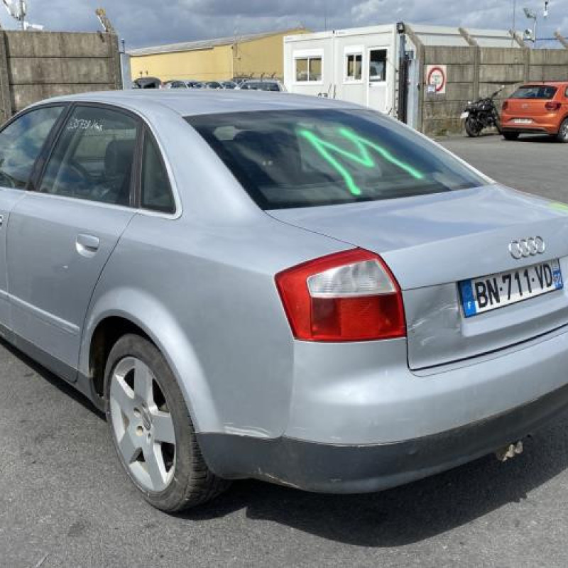 Porte arriere droit AUDI A4 2 Photo n°10