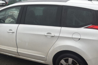 PEUGEOT 5008 1 PHASE 2 1.6 HDI - 8V TURBO