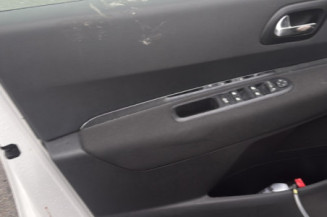 PEUGEOT 5008 1 PHASE 2 1.6 HDI - 8V TURBO