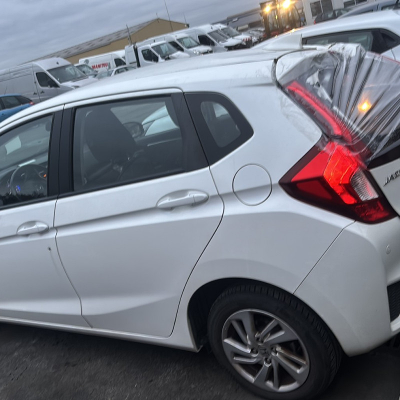 HONDA JAZZ 4 PHASE 1 1.3i - 16V Photo n°8