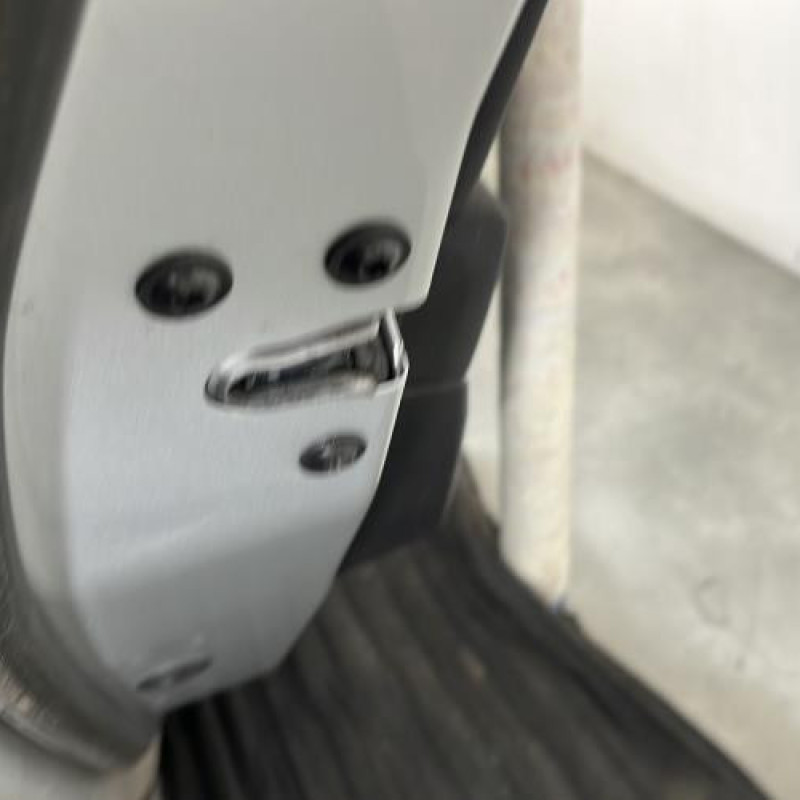 Porte arriere gauche OPEL ASTRA J Photo n°3