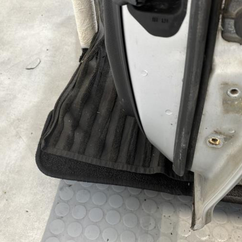 Porte arriere gauche OPEL ASTRA J Photo n°5