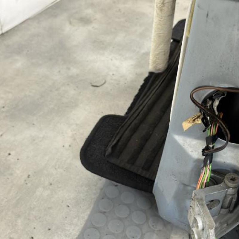 Porte avant gauche PEUGEOT 206 Photo n°5