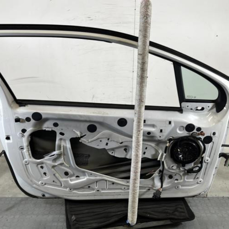 Porte avant gauche PEUGEOT 208 1 Photo n°4