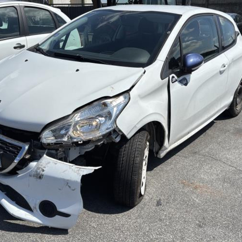 Porte avant gauche PEUGEOT 208 1 Photo n°5