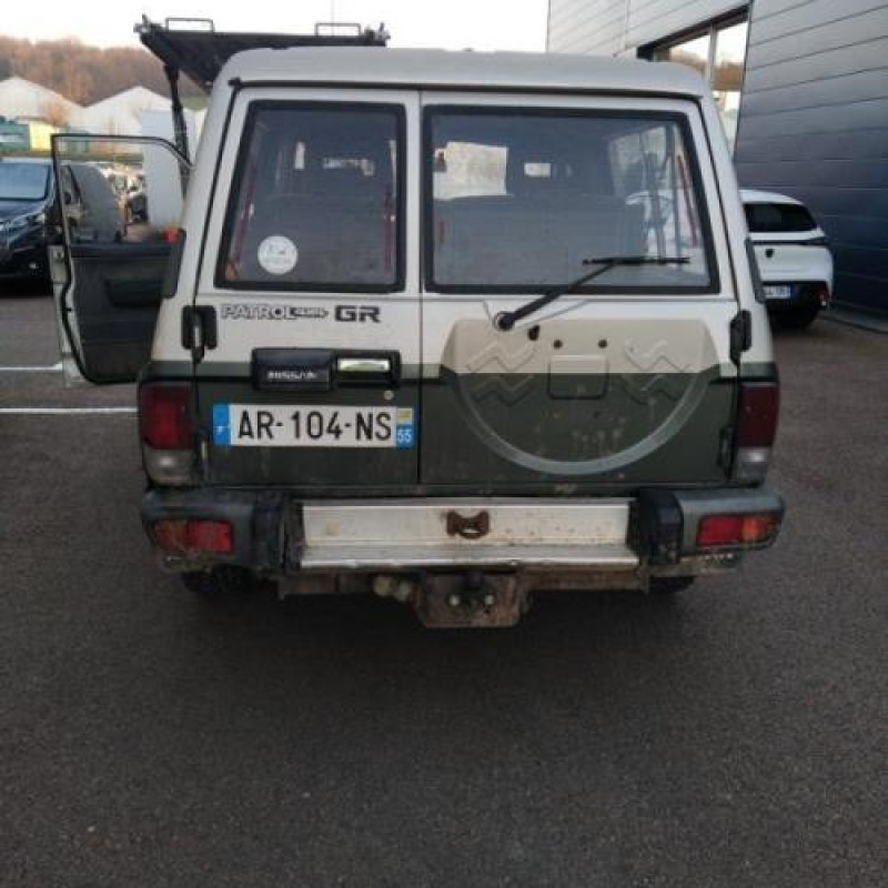 Porte de coffre droit NISSAN PATROL 1 Photo n°6