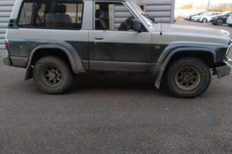 Porte de coffre gauche NISSAN PATROL 1