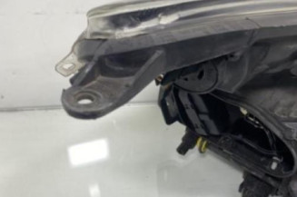 Optique avant principal gauche (feux)(phare) OPEL CORSA D