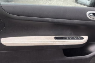 Feu arriere stop central PEUGEOT 307