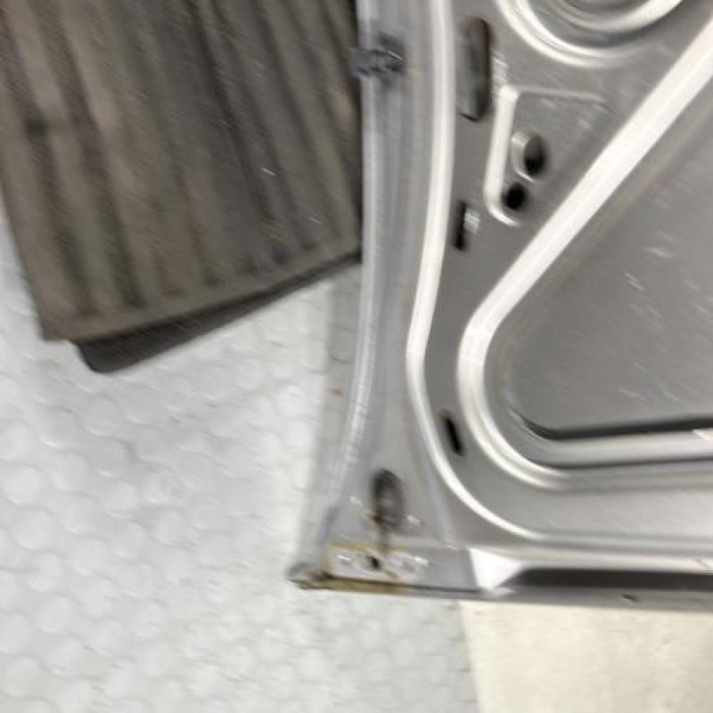 Capot VOLKSWAGEN POLO 4 Photo n°8