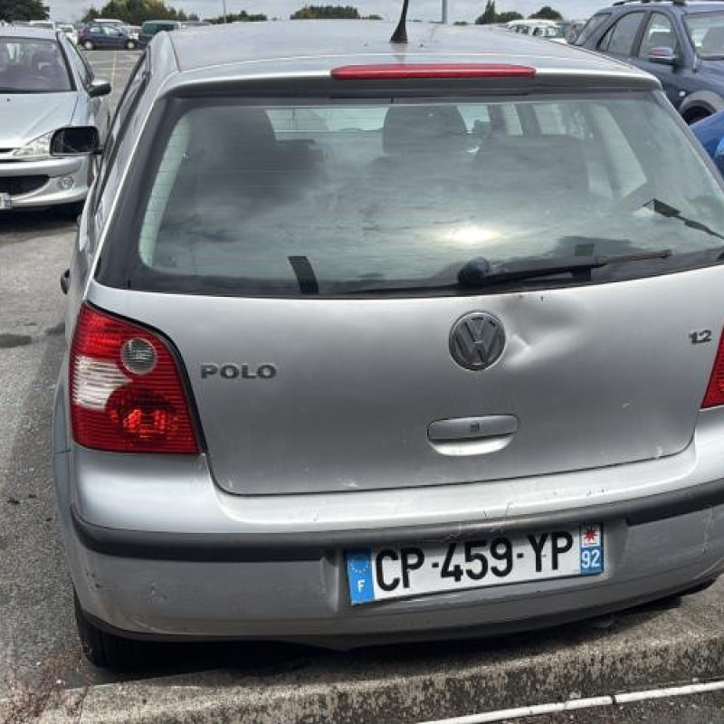 Capot VOLKSWAGEN POLO 4 Photo n°14