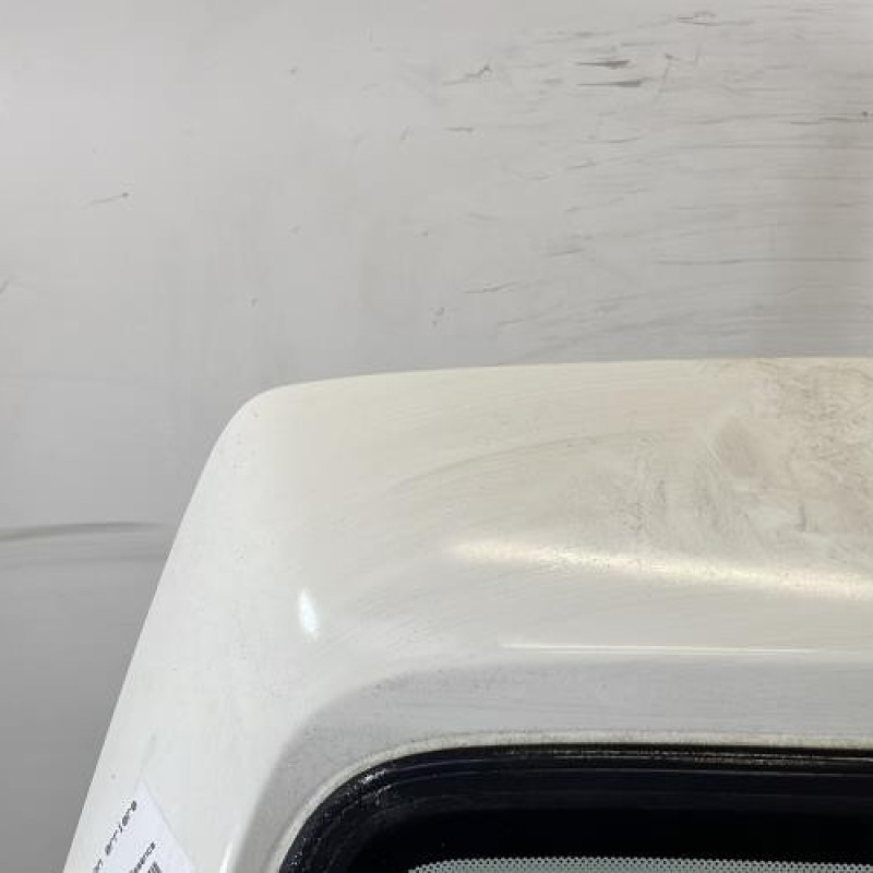 Malle/Hayon arriere FORD FIESTA 4 Photo n°3