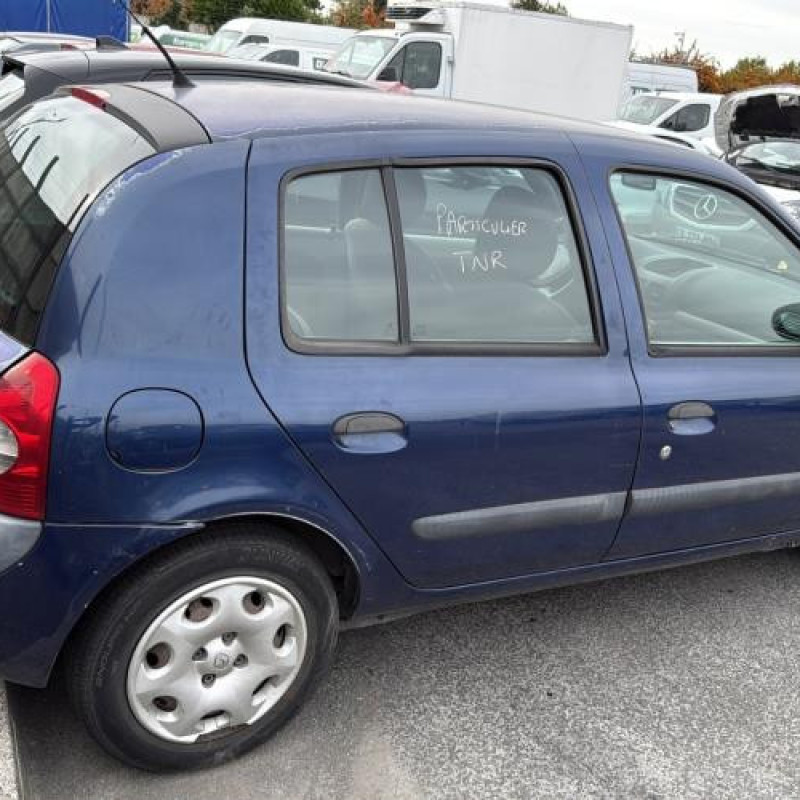 Aile avant droit RENAULT CLIO 2 Photo n°12
