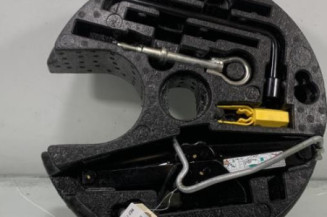 Cric (Ensemble depannage) PEUGEOT 508 1 SW Photo n°1