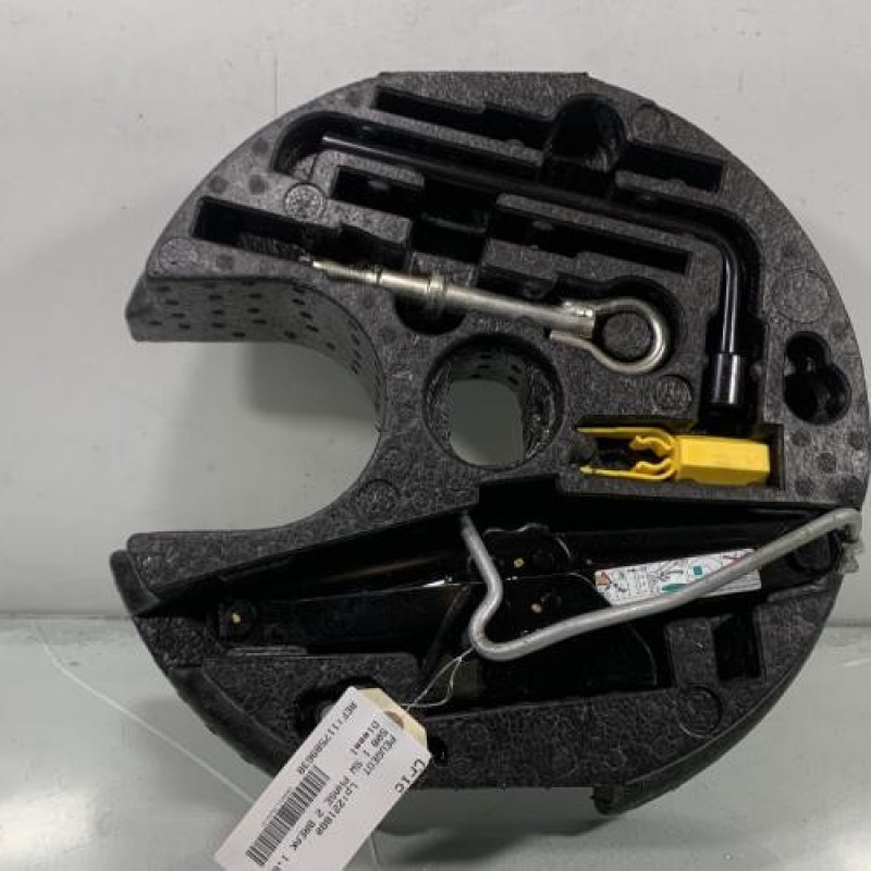 Cric (Ensemble depannage) PEUGEOT 508 1 SW Photo n°1