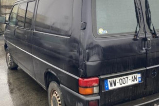 Vitre avant droit VOLKSWAGEN TRANSPORTER 4