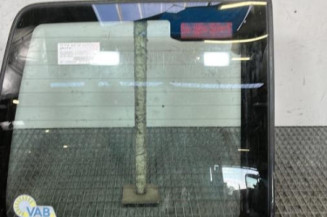 Vitre porte coffre gauche VOLKSWAGEN TRANSPORTER 4 Photo n°1