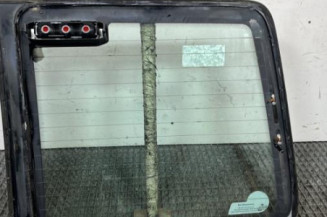 Vitre porte coffre gauche VOLKSWAGEN TRANSPORTER 4