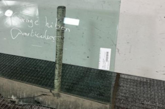 Vitre arriere droit FORD C-MAX 1