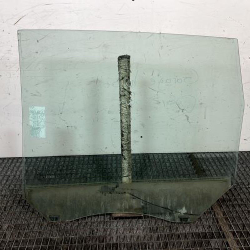 Vitre arriere droit FORD C-MAX 1 Photo n°4