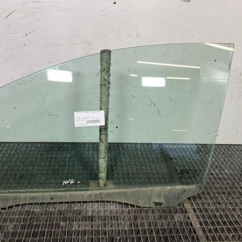 Vitre avant gauche FORD C-MAX 1 Photo n°1