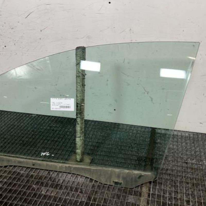 Vitre avant gauche FORD C-MAX 1 Photo n°3