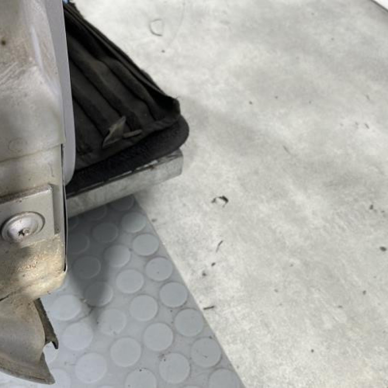 Porte avant droit CITROEN XSARA Photo n°6