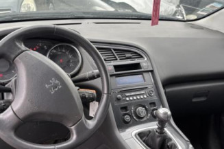 Amortisseur arriere droit PEUGEOT 5008 1